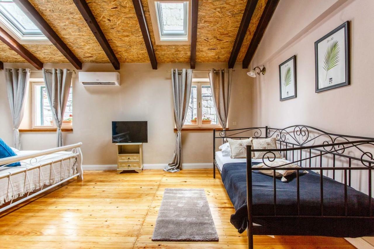 House "Anno 1881"-Center Of Split 아파트 외부 사진